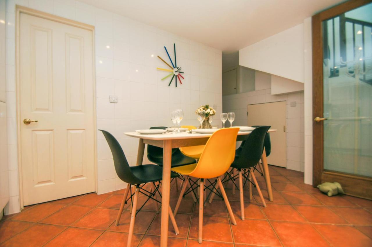 Kemp Town House - Parking - By Brighton Holiday Lets מראה חיצוני תמונה